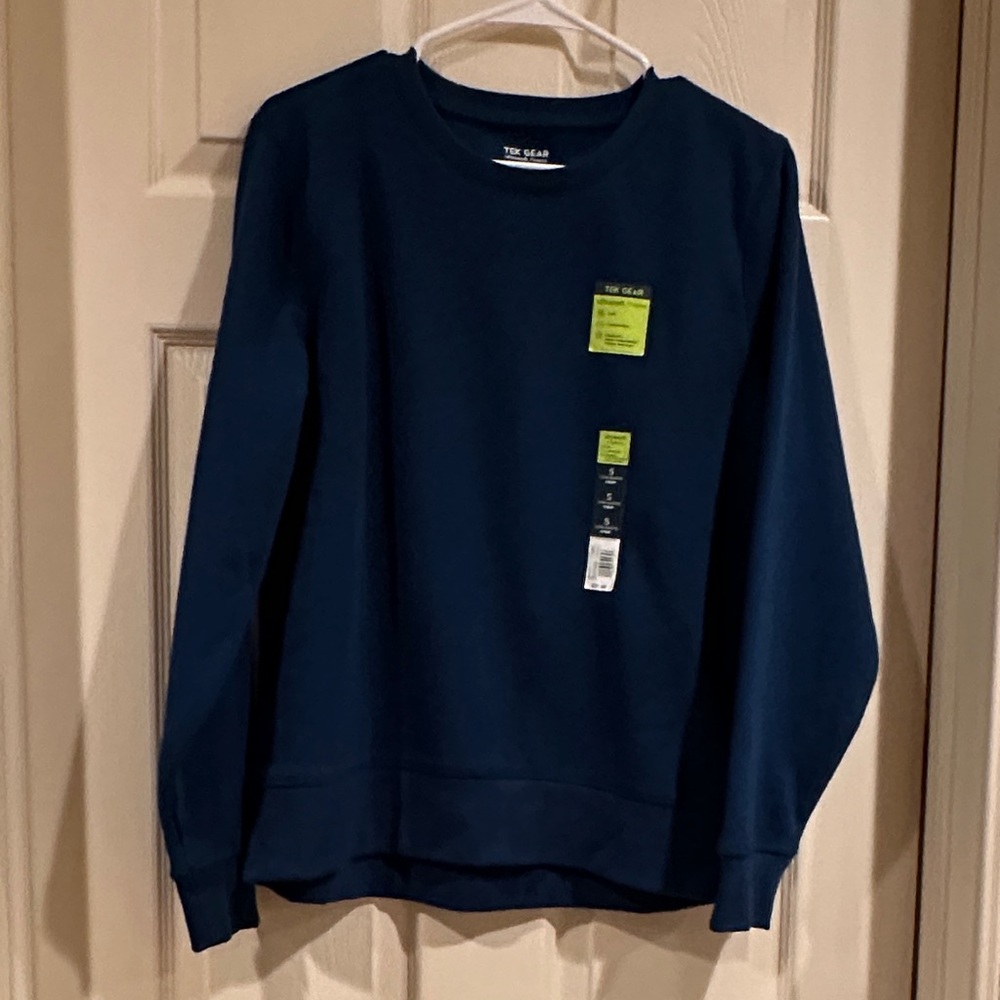 tek gear Women’s Crewneck Sweatshirt